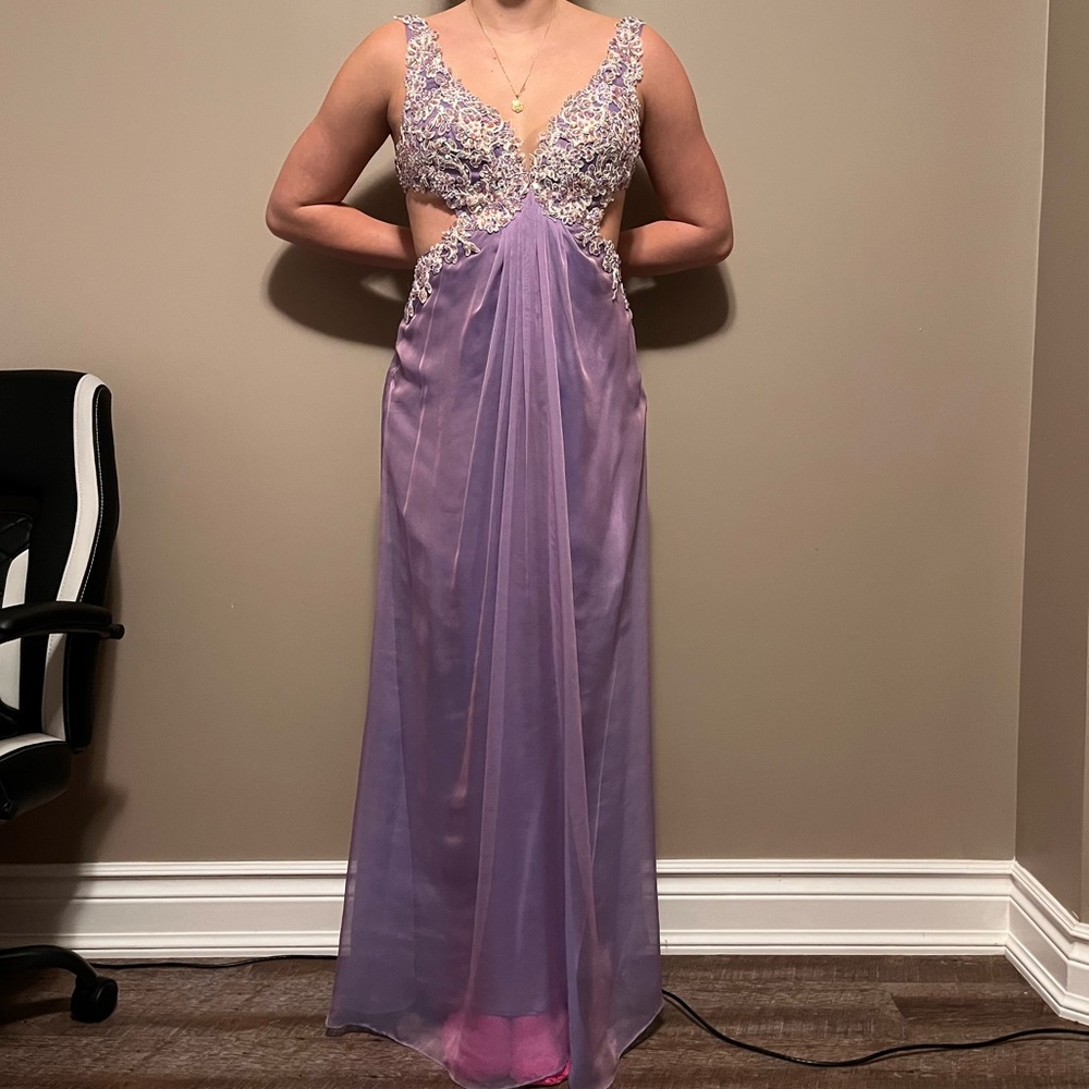 Beautiful La femme Prom Dress